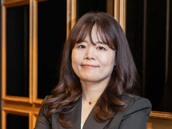 [씨네진 인터뷰] '캐리어를 끄는 소녀' 윤심경 감독 