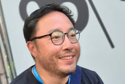 [씨네진 인터뷰] 삶의 무게를 버텨내는 그대들을 위하여…영화 '수련' 이찬호 감독이 전하는 고요한 응원