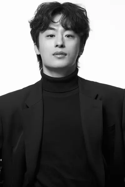'동료에서 연인으로'… 구교환·이옥섭, 이미 4년 차 '법적 부부'