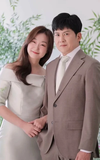 홍경민 사로잡은 실력파 와이프 김유나…직업 뭐길래?
