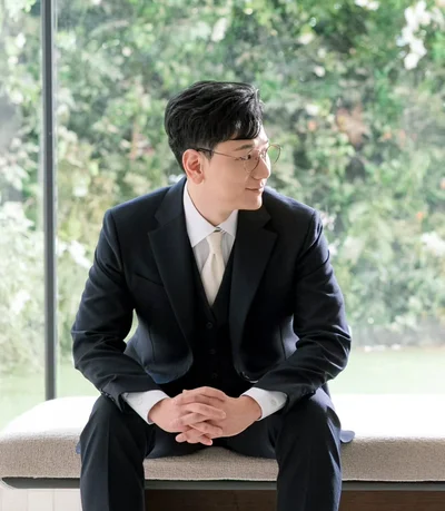 '나는 솔로' 19기 영수, 이렇게 잘생겨도 돼? 깜짝 결혼 커플 발표